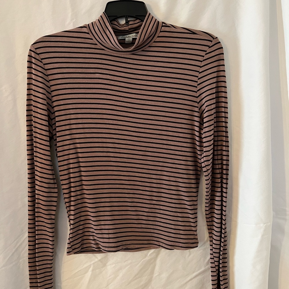 Never worn! Charlotte Russe Stripped, medium long sleeve crop top!
